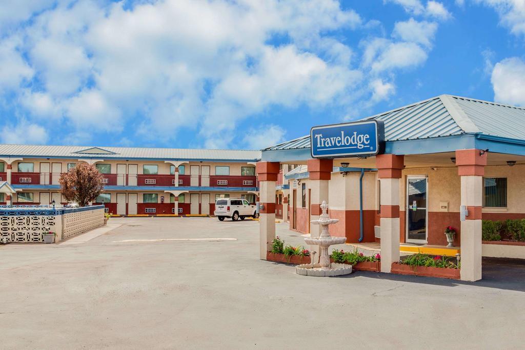 Travelodge By Wyndham Jackson I-40 Exit 82 Exterior photo