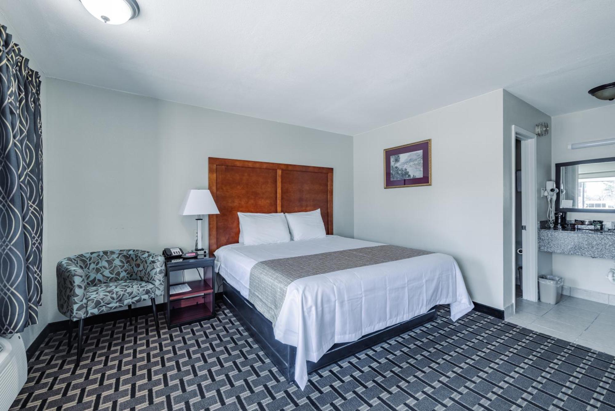 Travelodge By Wyndham Jackson I-40 Exit 82 Exterior photo